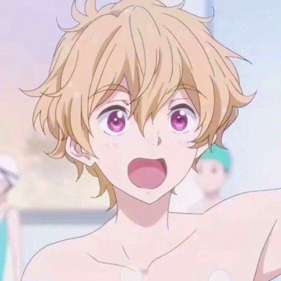 女子天生神经串联进食秒变大小眼